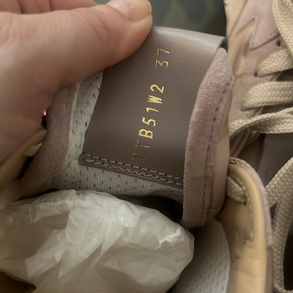 NWT Authentic brand new Valentino sneakers (Tags on box) - Picture 5 of 8